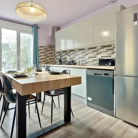 Purple House Vigneux-sur-Seine